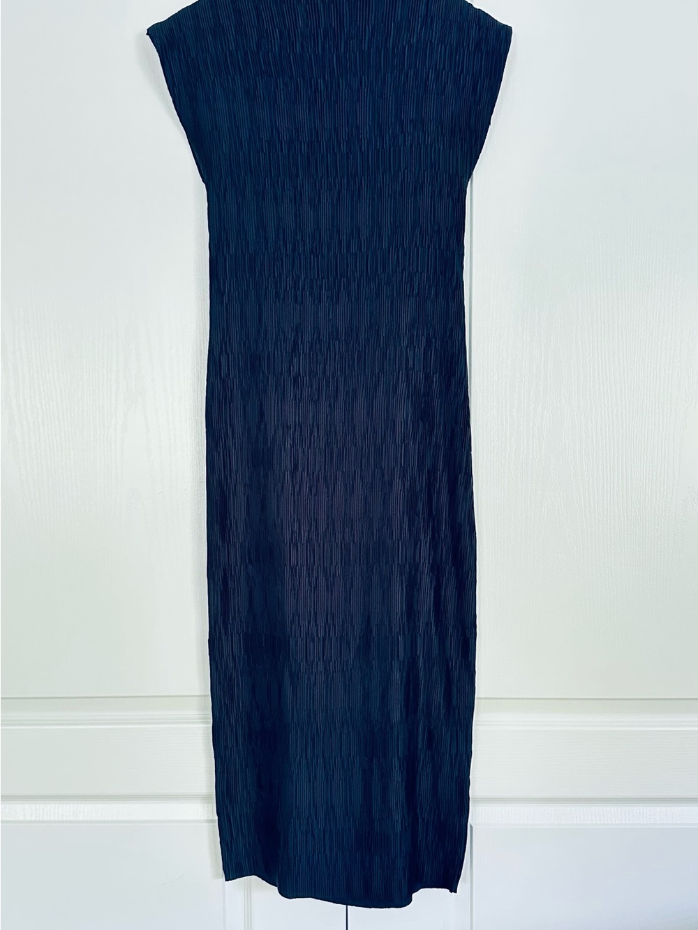 Veronica Beard Sleek Navy Textured Midi Dress